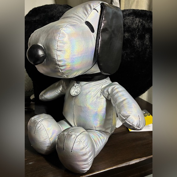 Peanuts Silver Snoopy Plush Toy - Picture 8 of 10